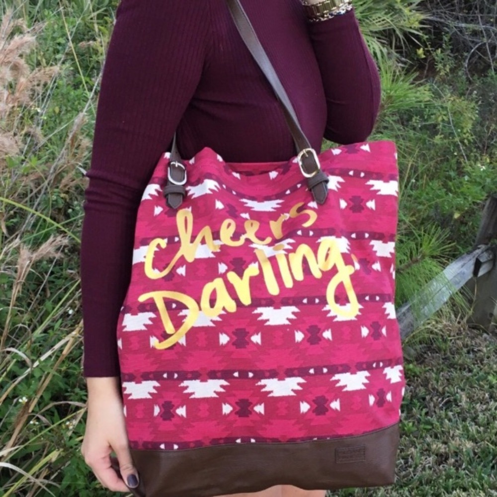 PRICE DROP!!!!NWT🎉 Cheers Darling Canvas Tote Bag